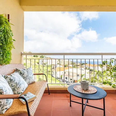 Aura Serena By Madeira Sun Travel Apartment *